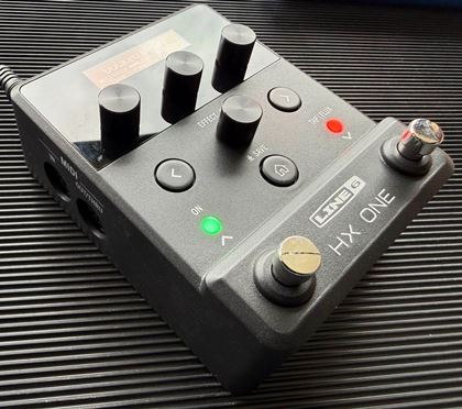 Line 6-HX One versatile multi-effects